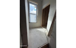 8 Alexander Street, Albany, NY 12202