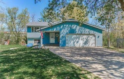 24002 Granada Avenue N, Forest Lake, MN 55025