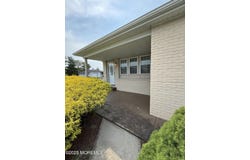 2 Corinth Place, Toms River, NJ 08757