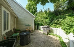 2096 Hidden Hollow Lane, Akron, OH 44313