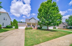 8509 Castle Cliff Drive, Matthews, NC 28105