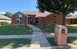 820 Heatherwood Drive, Wylie, TX 75098