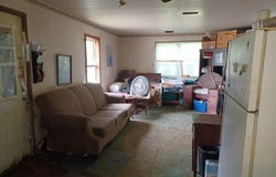 1202 Freeman Lane, New Harmony, IN 47631