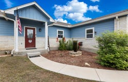 141 Eagle Point Cove, Kingsland, TX 78639