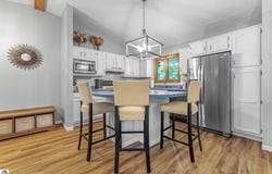 5093 Jacks Trail, Traverse City, MI 49684