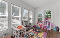 120 E PACIFIC Street, APPLETON, WI 54911-5012