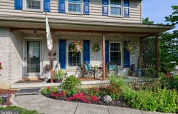 209 OXFORD DRIVE, LITITZ, PA 17543