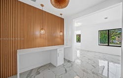 1683 NE 168th St, North Miami Beach, FL 33162