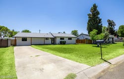 215 W RUTH Avenue, Phoenix, AZ 85021