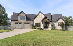 3101 Stonehill Drive, Sherwood, AR 72120