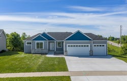 100 Schwinghammer Drive, Albany, MN 56307