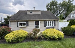 609 FAIRHILL Road, MORRISVILLE, PA 19067