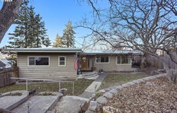 211 W 16TH ST, The Dalles, OR 97058