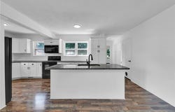 102 N Wall Street, Leeton, MO 64761