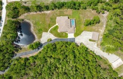 147 Ashby Cove LN, New Smyrna Beach, FL 32168