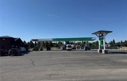 228 Big Timber Loop Rd Highway, Big Timber, MT 59011