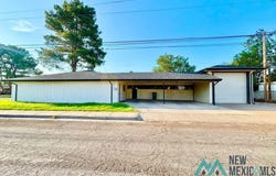 2100 N Adobe Drive, Hobbs, NM 88240