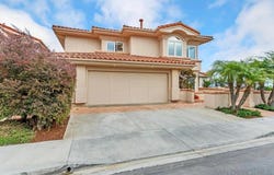 7564 Navigator Cir, Carlsbad, CA 92011
