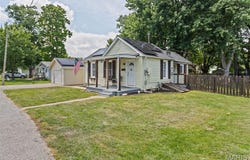709 1st Street, Jerseyville, IL 62052