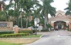 6936 SW 39 Street, Davie, FL 33314