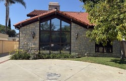 12841 Landale St, Studio City, CA 91604
