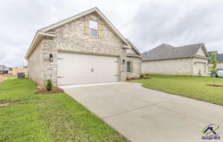 511 Bristleleaf Path, Kathleen, GA 31047