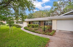 1800 JOHNSON DRIVE, CLERMONT, FL 34711