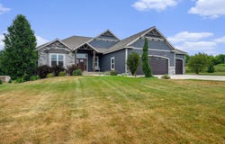 3465 Hawthorne Court, Dorr, MI 49323