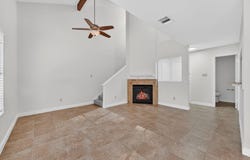 512 Eberhart Ln, Austin, TX 78745