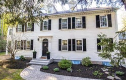 663 Main St, Medfield, MA 02052