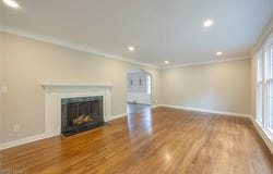 17607 Scottsdale Boulevard, Shaker Heights, OH 44120