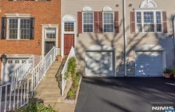 1179 Chedworth Circle, Mahwah, NJ 07430
