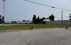 911 Lejeune Boulevard, Jacksonville, NC 28540