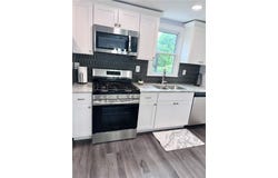 835 Heber St, Harmony Twp, PA 15005