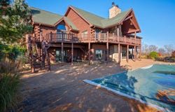 26715 E Brown Rd, Canton, IL 61520