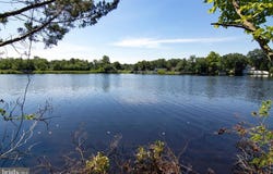 3781 LAKE AVENUE, WILLIAMSTOWN, NJ 08094