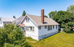 1931 E 8th St, Duluth, MN 55812