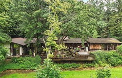 13610 Sperry Road, Novelty, OH 44072