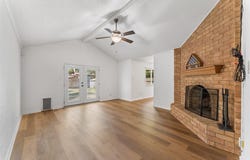 2804 Ashbury Drive, Arlington, TX 76015
