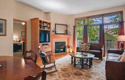 9240 Blackoaks Lane N, Maple Grove, MN 55311