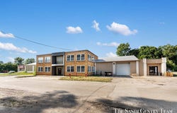 745 Woodlawn Avenue, Grand Haven, MI 49417