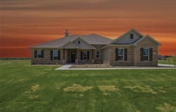 136 Hillview Trail, Decatur, TX 76234