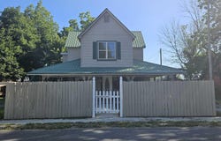 401 E main Street, Marshall, AR 72650