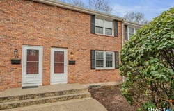 81 E Pattagansett Road, East Lyme, CT 06357