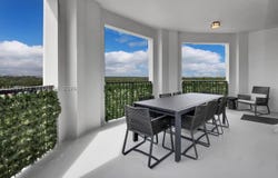 301 Altara Ave, Coral Gables, FL 33146