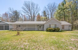 19077 12 Mile Road, Big Rapids, MI 49307