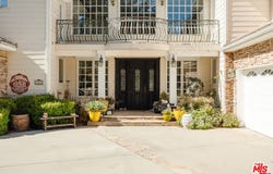 4244 Balcony Dr, Calabasas, CA 91302