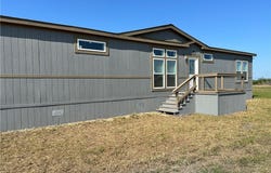 349 S Quailrun Avenue, Port Lavaca, TX 77979
