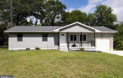 1398 S MYRTLE STREET, VINELAND, NJ 08360