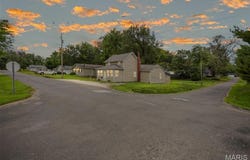 607 Walnut Street, Jerseyville, IL 62052